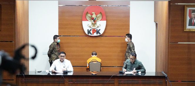 
					Ket foto: Deputi Penindakan dan Eksekusi KPK Karyoto, dalam konferensi pers, di Gedung Merah Putih KPK, Jakarta Selatan, Kuningan, Rabu (30/3/2022). (HumKPK)