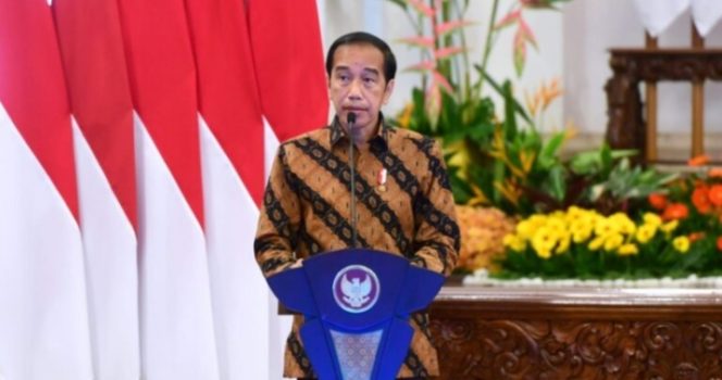 
					Ket foto: Presiden Joko Widodo menyampaikan arahannya dalam acara Peresmian Pembukaan Rapat Koordinasi Nasional Pengawasan Intern Pemerintah Tahun 2022 di Istana Negara, Jakarta, pada Selasa, 14 Juni 2022. Foto: BPMI Setpres/Muchlis Jr.