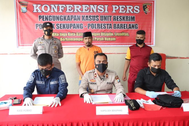 
					Kapolsek Amankan Pelaku Penganiayaan Yang Viral Di Sosmed