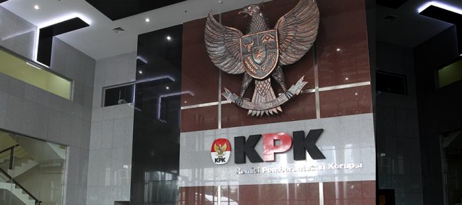 
					Wakil Ketua KPK Lili Pintauli Siregar Mengunduran Diri