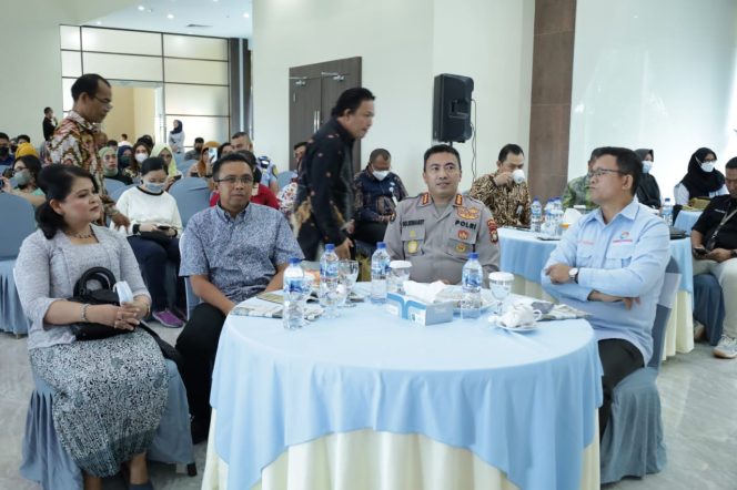 
					Kabid Humas Polda Kepri Hadiri Peresmian Pena Ballroom Di Kantor Graha Pena Batam Centre