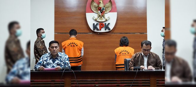 
					KPK Tahan Dua Tersangka Suap Pemeriksaan Perpajakan