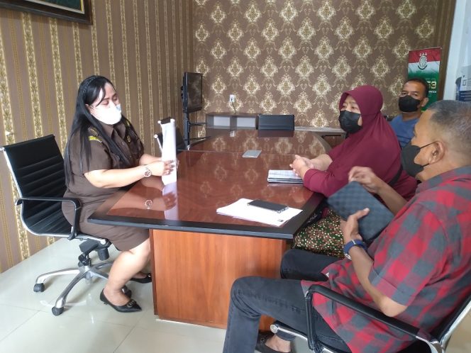 
					Merasa Korban Mafia Tanah, Pemilik 48,23 Hektar Lahan Di Desa Sampali Lapor Kejati Sumut