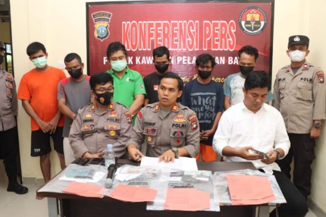 
					Polsek Kawasan Pelabuhan Batam Ungkap Pelaku Penampung PMI Ilegal