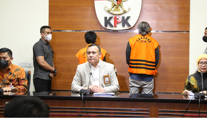 
					Ket foto: Ketua KPK Firli Bahuri.