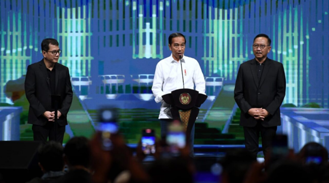 
					Ket foto: Presiden Joko Widodo meluncurkan platform digital berbasis interaksi sosial di dunia virtual bernama 