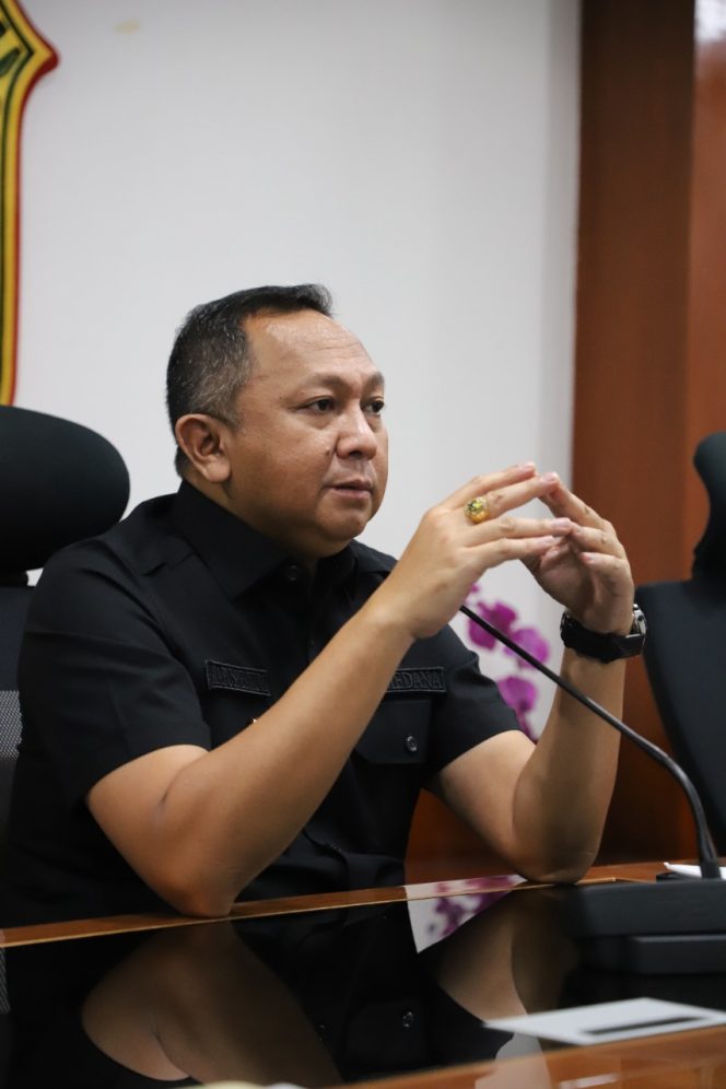 
					Ket foto: Kepala Pusat Penerangan Hukum (Kapuspenkum) Kejaksaan Agung (Kejagung) Ketut Sumedana.