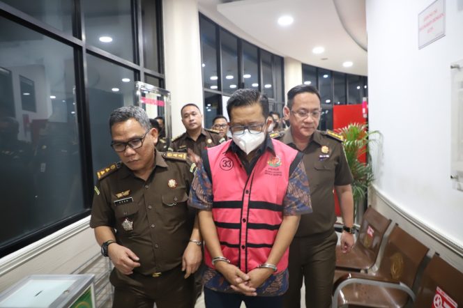 
					Penyidik Kejagung Tetapkan 1 Orang Sebagai Tersangka Dalam Perkara PT Waskita Karya