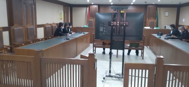 
					Nota Keberatan/Eksepsi Budi Hartono Linardi Dan Taufiq Ditolak Majelis Hakim Terakait Perkara Dugaan Tindak Pidana Korupsi
