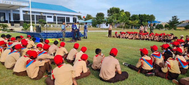 
					Lanud Hang Nadim Batam Terima Kunjungan Edukasi