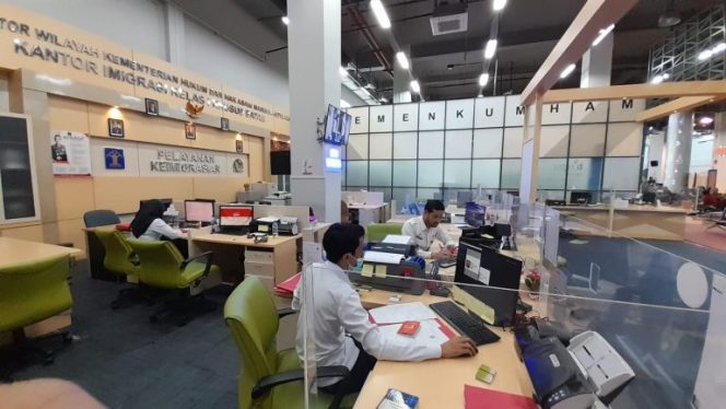 
					Antisipasi Libur Natura, Ini Strategi Seksi Izin Tinggal Kantor Imigrasi Kelas I Khusus TPI Batam