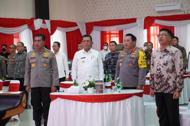 
					Kapolri Resmikan Prumahan Graha Bhayangkara Di Polda Kepri