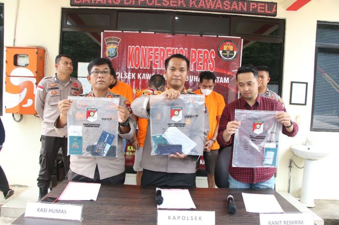 
					Kapolsek KKP Batam Ungkap Pelaku Tindak Pidana PMI Ilegal Di 2 Pelabuhan Kota Batam
