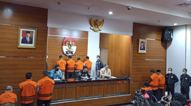 
					28 Eks DPRD Ditetapkan Tersangka Oleh KPK Terkait Suap Pengesahan RAPBD Provinsi Jambi