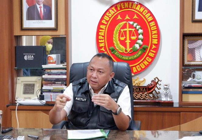 
					Ket foto: Kepala Pusat Penerangan Hukum (Kapuspenkum), Dr Ketut Sumedana.