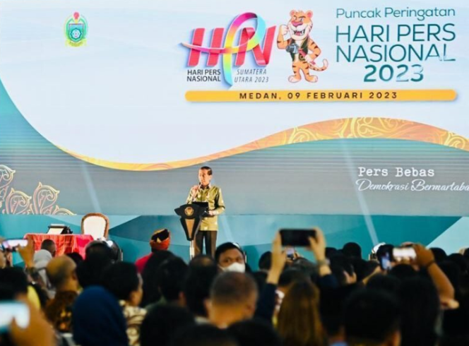 
					Ket foto: Presiden Joko Widodo menyampaikan sambutannya pada Puncak Peringatan Hari Pers Nasional Tahun 2023 di Gedung Serbaguna Pemerintah Provinsi Sumatra Utara, Kabupaten Deli Serdang, Kamis, 9 Februari 2023. Foto: BPMI Setpres.