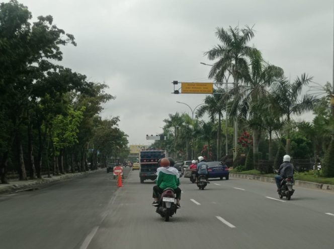 
					Satker PPK 2.5 : Mengingat Banyaknya Lokasi-Lokasi Jalan Rusak Parah Yang Perlu Penanganan Segera