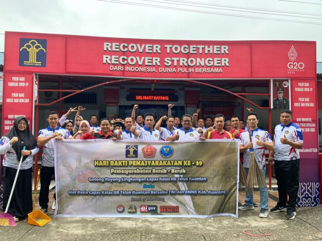 
					Lapas Kelas IIB Teluk Kuantan Mengadakan Giat Bersih – Bersih Lingkungan Lapas