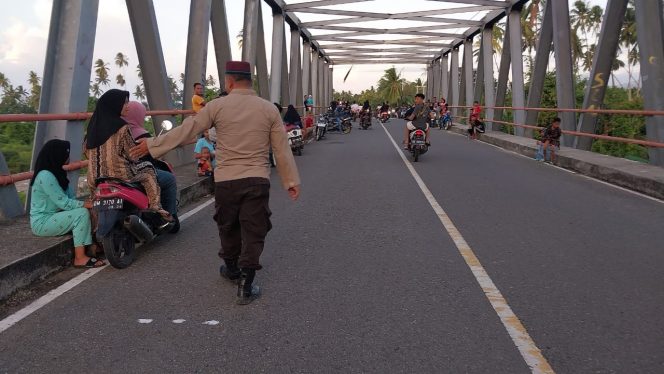 
					Antisipasi Aksi Balap Di Bulan Suci Ramadhan 1444 H: Polres Bolmong Selatan Tingkatkan Patroli
