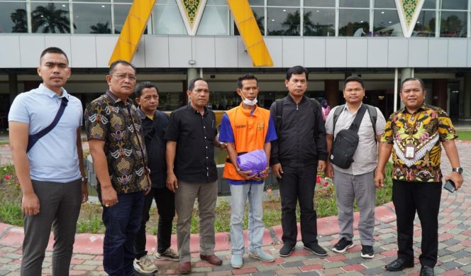 
					Tim Tabur Kejaksaan Berhasil Eksekusi DPO Perkara Tipikor Sunardi