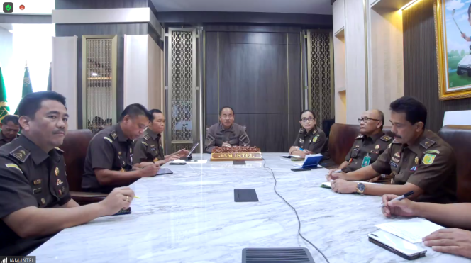 
					JAM Intel Vicon Secara Virtual Kepada Kejati Riau