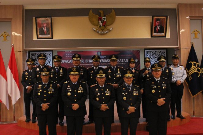 
					Mentri Hukum Dan HAM Pimpin Langsung Acara Halal Bihalal Idul Fitri 1444 H Dan Upacara HBP Ke-59 Secara Virtual, Diikuti Kepala Rutan Kelas I Di Kanwil Kemenkumham Riau Pekanbaru 