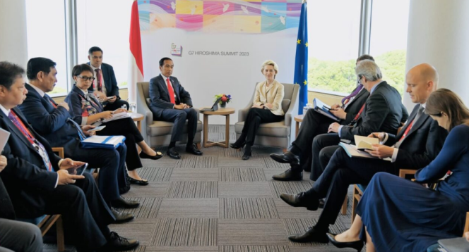 
					Ket foto: Presiden Joko Widodo menggelar pertemuan bilateral dengan Presiden Komisi Uni Eropa (UE) Ursula von der Leyen di Hotel Grand Prince, Hiroshima, Jepang, Minggu, 21 Mei 2023. Foto: BPMI Setpres/Laily Rachev.