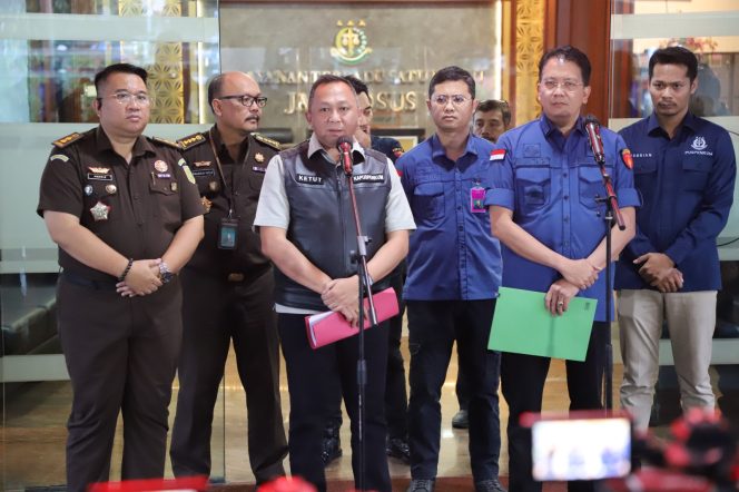 
					Kejagung Sampaikan Perkembangan Terbaru Terkait Perkara Tipikor Pemberian Fasilitas Ekspor CPO Pada Tahun 2021 – 2022