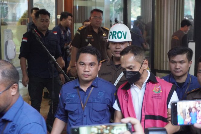 
					JAM Pidsus Kembali Tetapkan 1 Orang Tersangka Dalam Perkara BAKTI Kemenkominfo Tahun 2020 – 2022