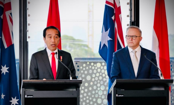 
					Ket foto: Presiden Joko Widodo menghadiri rangkaian pertemuan Annual Leaders’ Meeting (ALM) di Taronga Center, Sydney, pada Selasa, 4 Juli 2023. Foto: BPMI Setpres/Laily Rachev.
