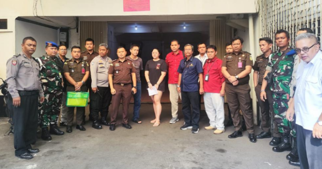 
					Tim Sita Eksekusi Aset Milik Terpidana Aking Soejatmiko