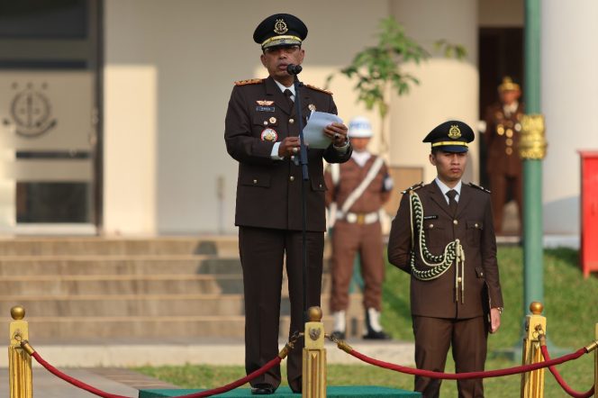 
					Ket foto: Wakil Jaksa Agung Dr. SUNARTA, SH, MH.