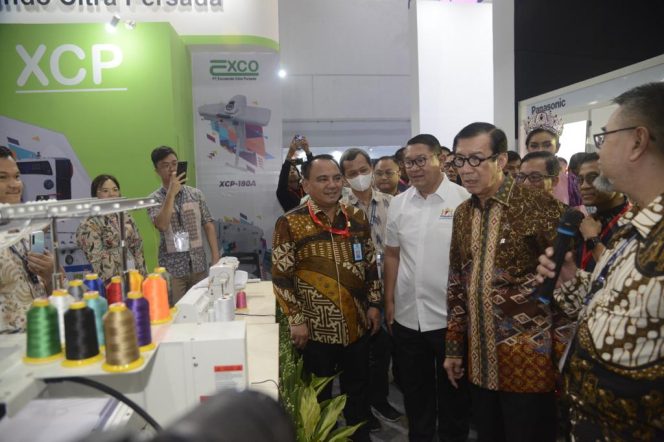 
					Menkumham Disambut Antuasiasme Exhibitor Pameran Bisnis Tahap VI dan ICEF