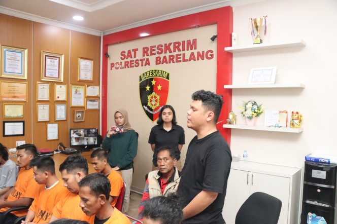 
					Polresta Barelang Kabulkan Permohonan Penangguhan Penahanan 8 Orang Tersangka Dalam Perkara Melawan Petugas Saat Pembukaan Blokir Jalan Rempang
