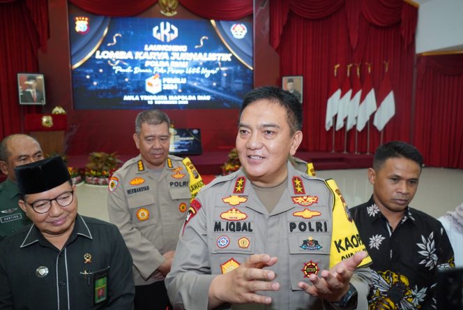 
					Polda Riau Adakan Lomba Karya Jurnalistik Dengan Tema Pemilu Damai 2024