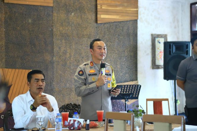 
					Dihadapan Pimpinan Media, Polri Tegaskan Netralitas Pemilu 2024 Harga Mati