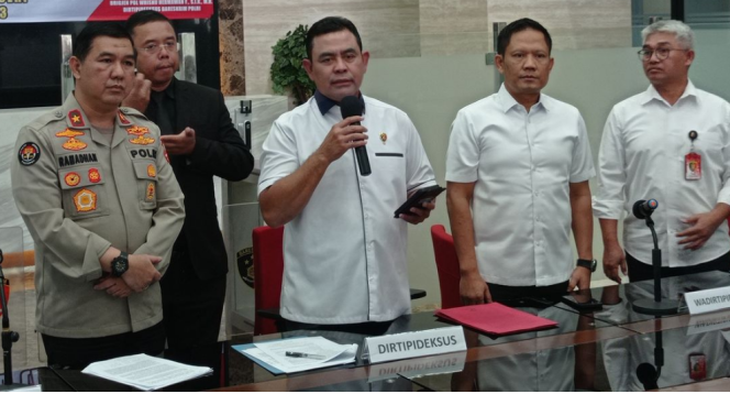 
					Panji Gumilang Diperiksa Sebagai Tersangka TPPU di Lapas Indramayu