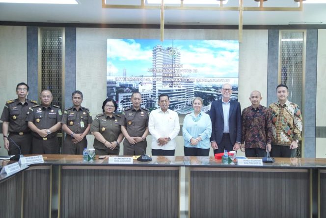 
					Wakil Jaksa Agung: “Melalui Dukungan IDLO, Kejaksaan RI Terus Melakukan Peningkatan Kinerja Dan Peningkatan Kualitas Kelembagaan”