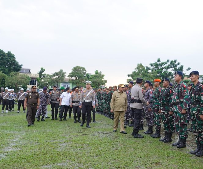 
					Wakil Kepala Kejaksaan Tinggi Riau Hadiri Apel Gelar Operasi Lilin Lancang Kuning 2023