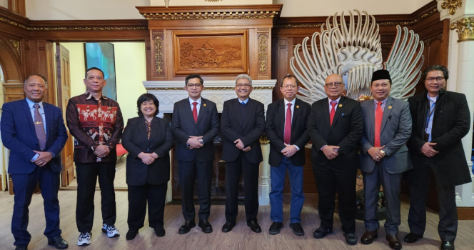 
					Kompolnas Pastikan Pemilu 2024 Di Den Haag Berjalan Aman Dan Damai