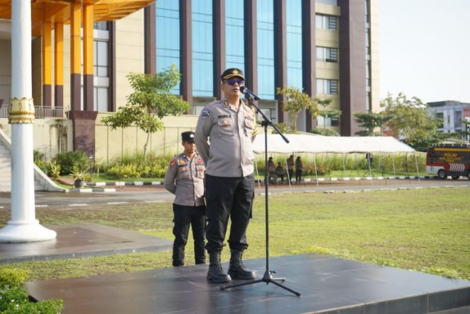 
					Kasubsatgas TIK OMB LK 2023-2024 Himbau Personil Untuk Tetap Mengaktifkan Aplikasi DLK