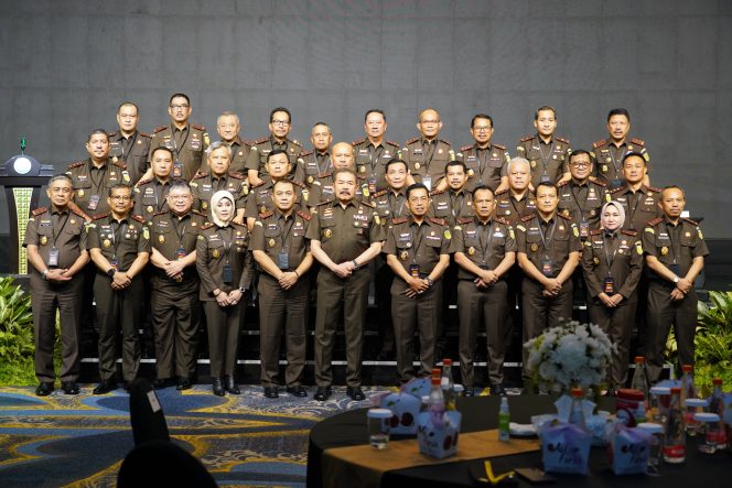 
					Kepala Kejaksaan Tinggi Riau Hadiri Munas PERSAJA Tahun 2024 Di Bogor