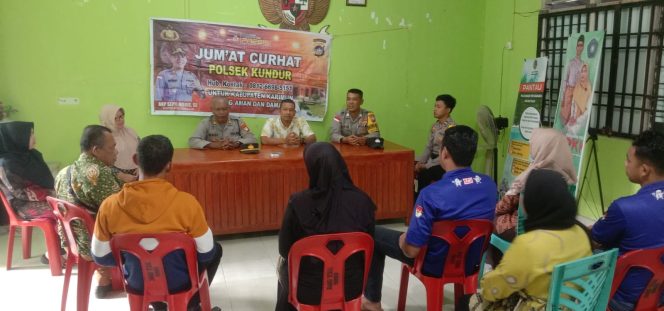 
					Jumat Curhat Kamtibmas Polsek Kundur, Beri Himbauan Terkait Maraknya Tindakan Bunuh Diri di Wilayah Karimun
