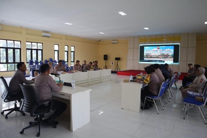 
					Polres Purwakarta Ikuti Supervisi Operasi Mantap Brata dari Polda Jawa Barat