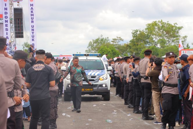 
					Ratusan Personel Gabungan Dikerahkan dalam Pengamanan Kampanye Paslon Capres