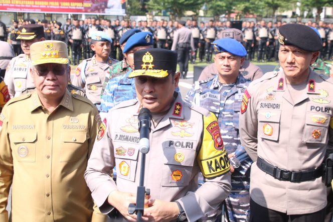 
					Polda Kalbar Laksanakan Apel Gelar Pasukan Ops Liong Kapuas 2024