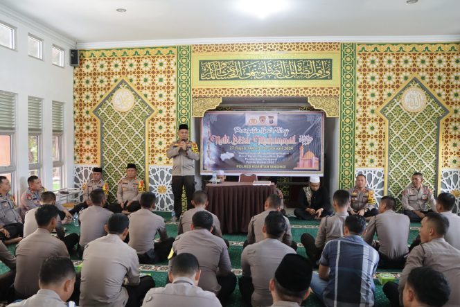 
					Polres Kuansing Peringati Isra Mi’raj, Menanamkan Moral Dalam Mewujudkan Polri yang Presisi