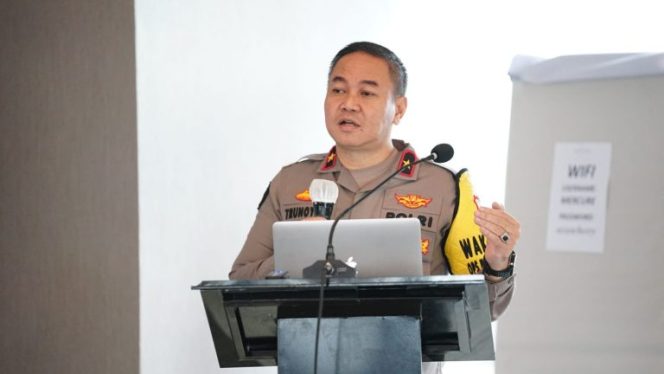 
					Ket foto: Kepala Biro Penerangan Masyarakat (Karopenmas)
Divisi Humas Polri Brigjen Pol Trunoyudo Wisnu Andiko.