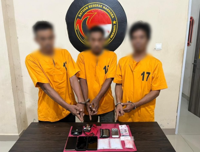 
					Tiga Pelaku Narkoba Di Bekuk Polsek Rangsang Polres Meranti