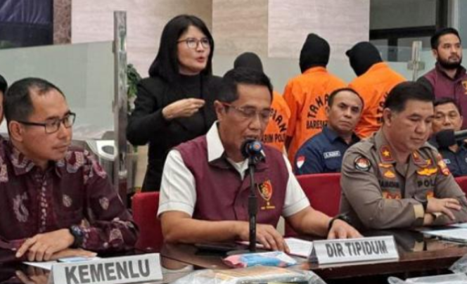 
					Polri Tetapkan Lima Tersangka TPPO Terkait Modus Kerja Di Jerman